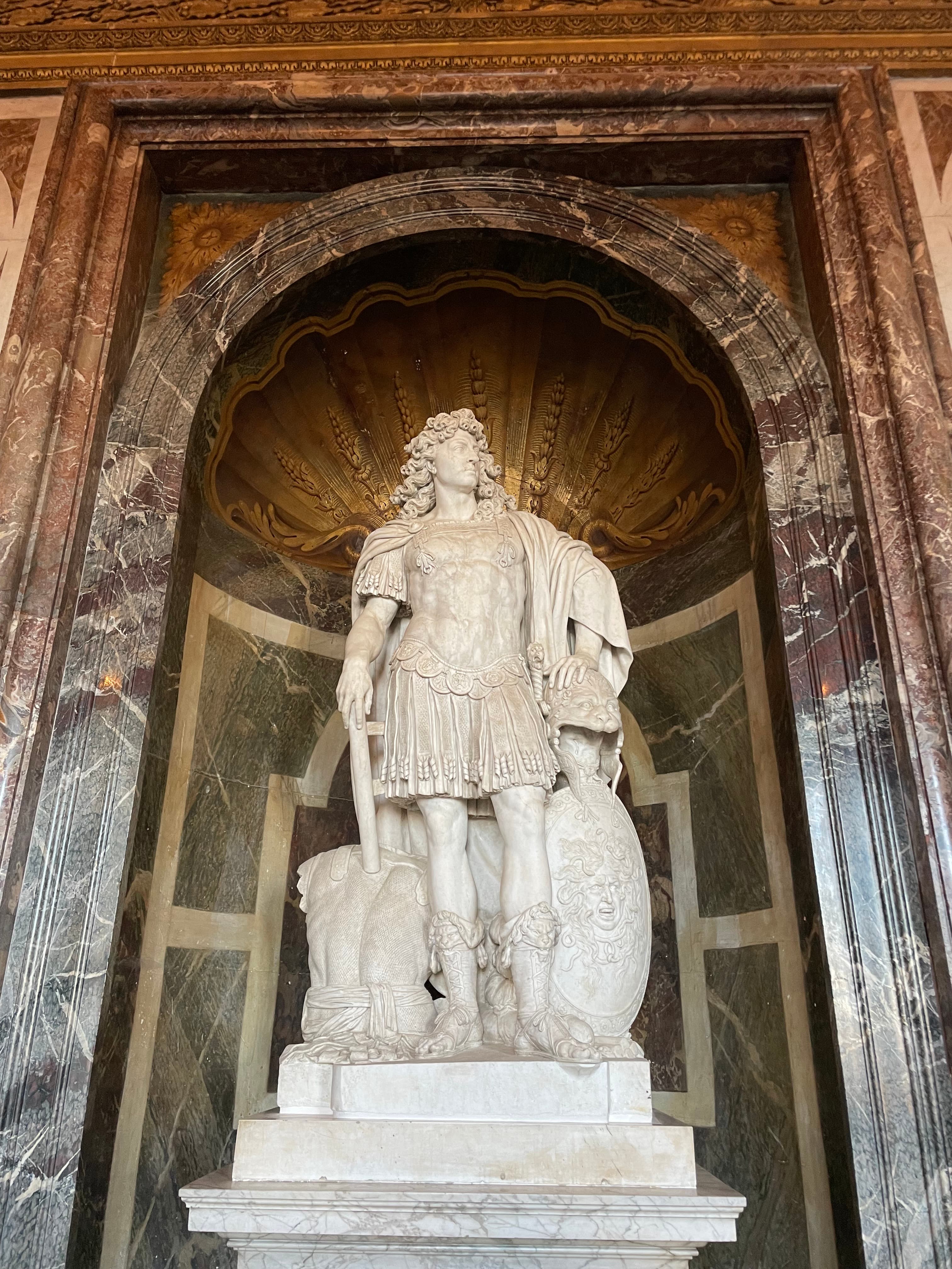 Versailles Palace and Gardens - Image 3